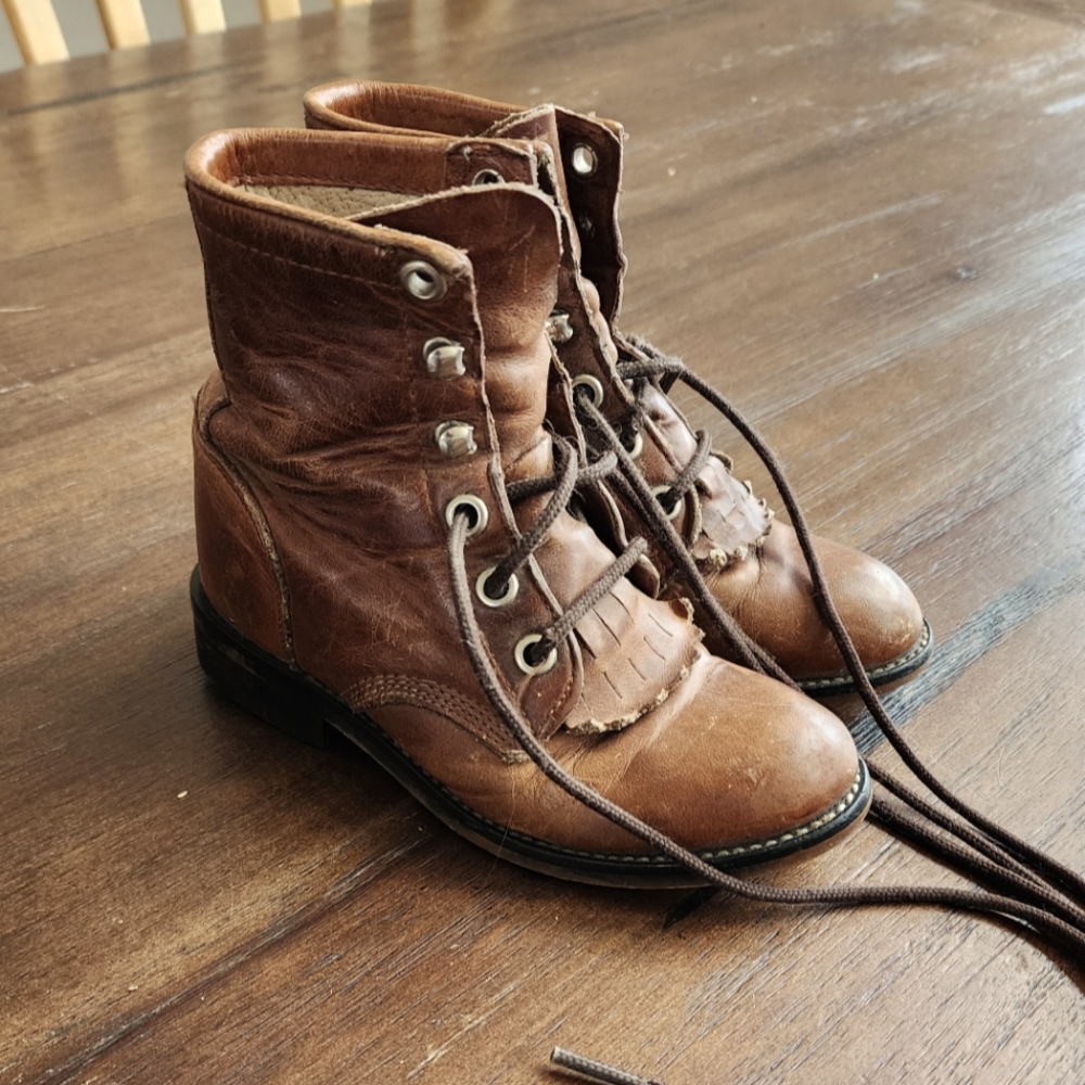 Size 9 Toddler Justin lace up leather boots